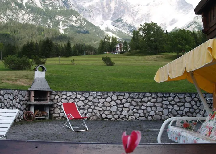 アパート Casa Belvedere サン・ヴィート・ディ・カドーレ